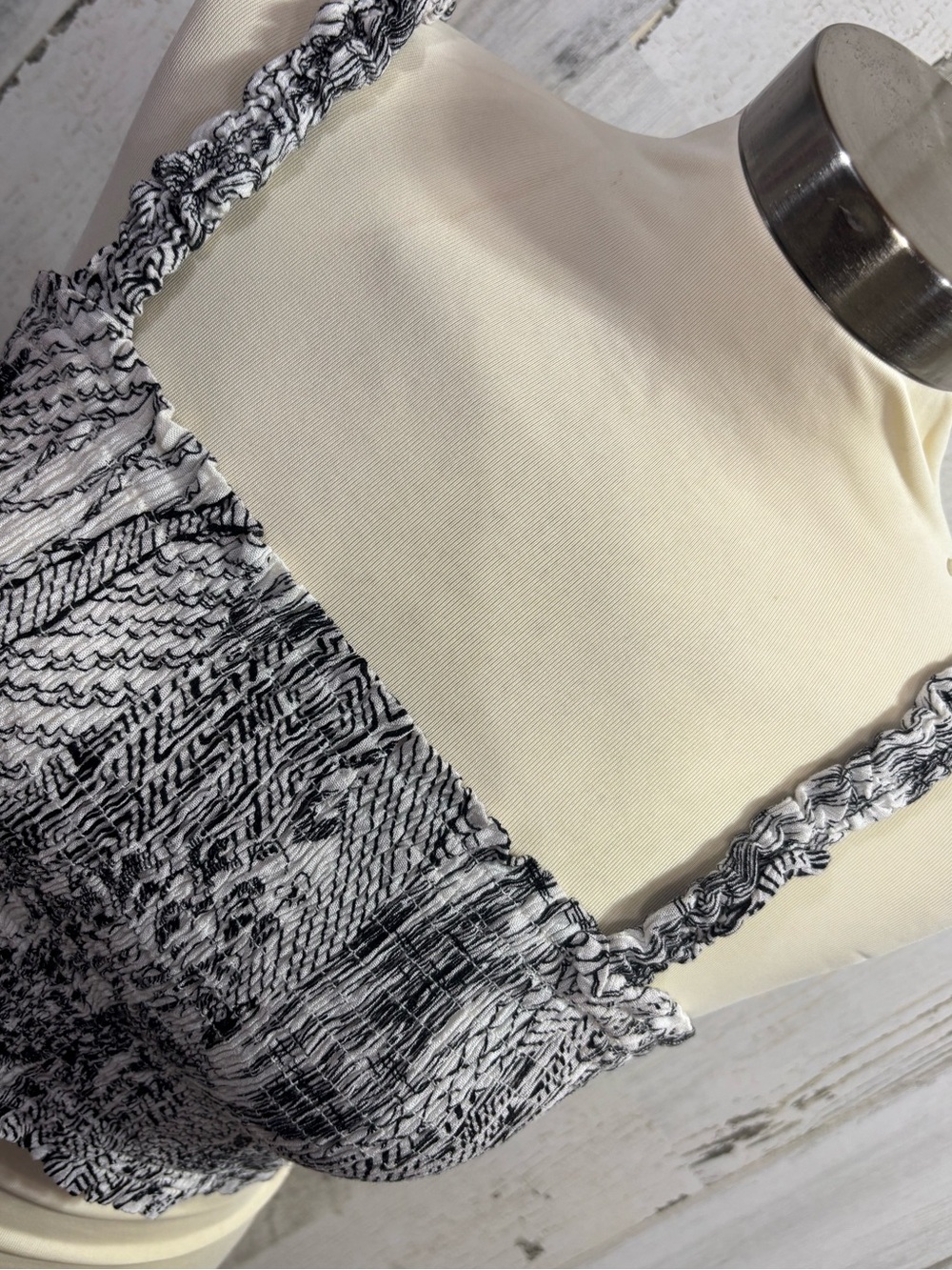 Paper Crane Smocked Square-Neck Crop Top in Black & Ivory - Picture 3 of 9